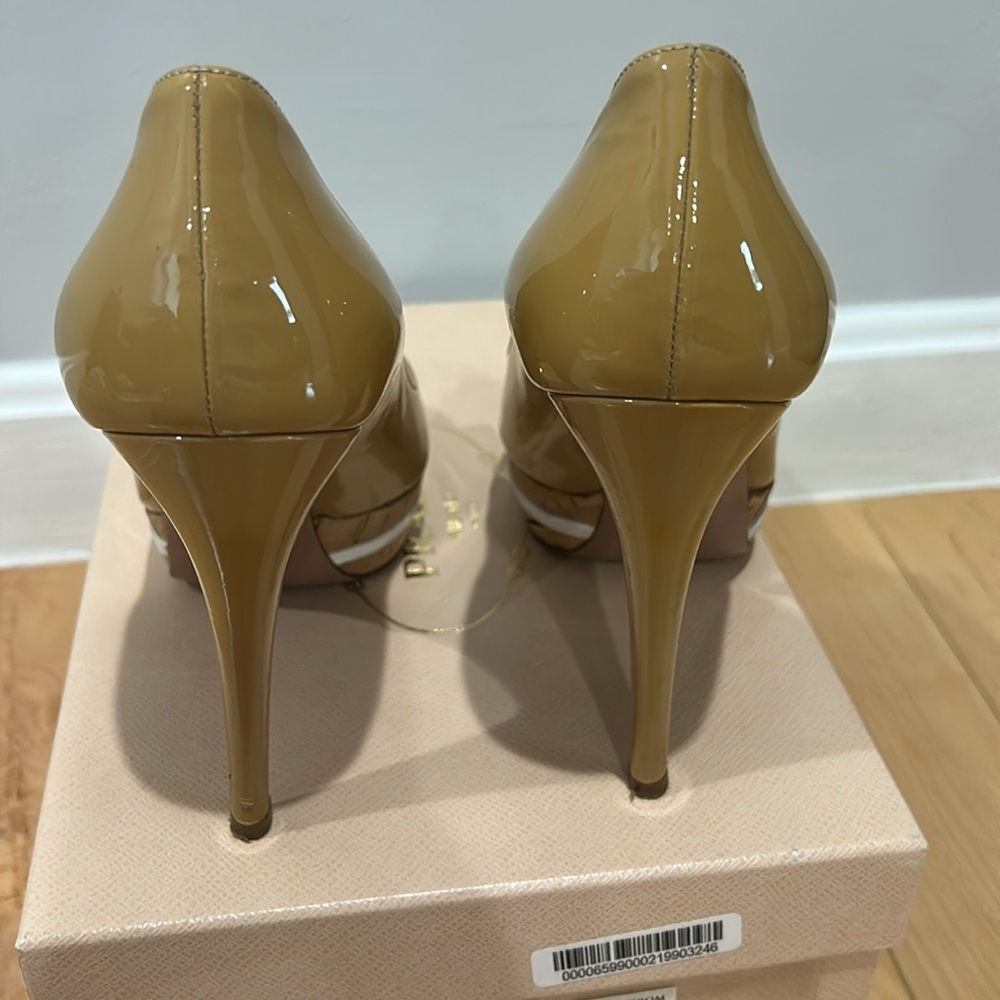 Prada Nude Pump - image 5